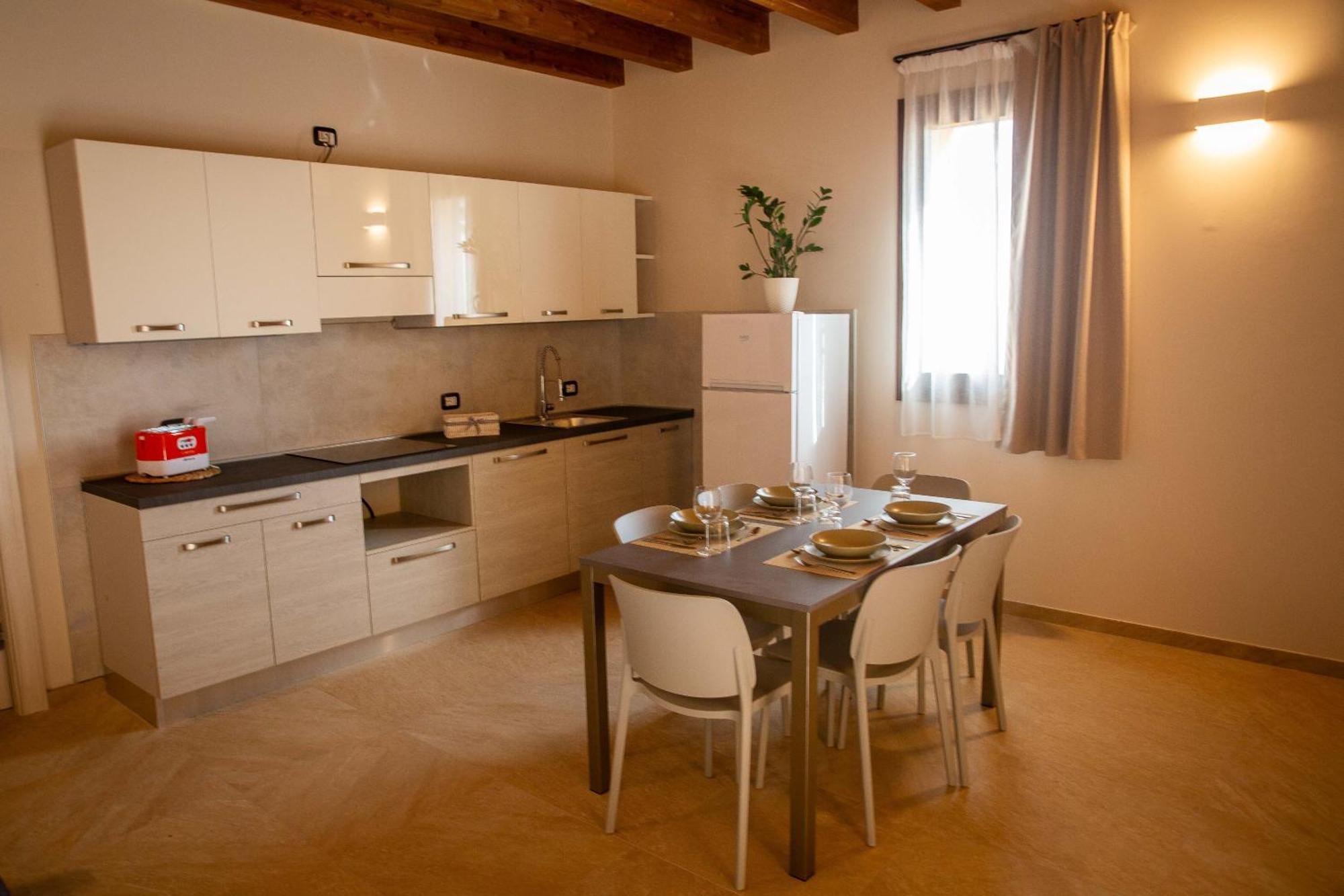 Agriturismo Corte Casa Erminia 콜라 외부 사진